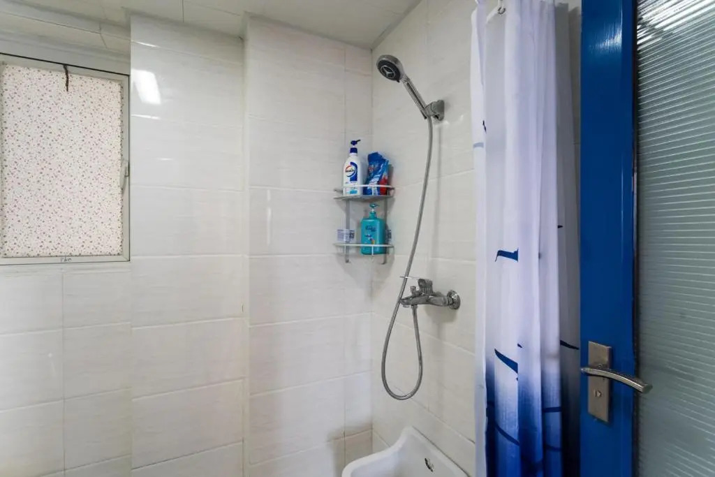 Wuhan Jianghan·Hankou Railway Station· Locals Apartment 00120600