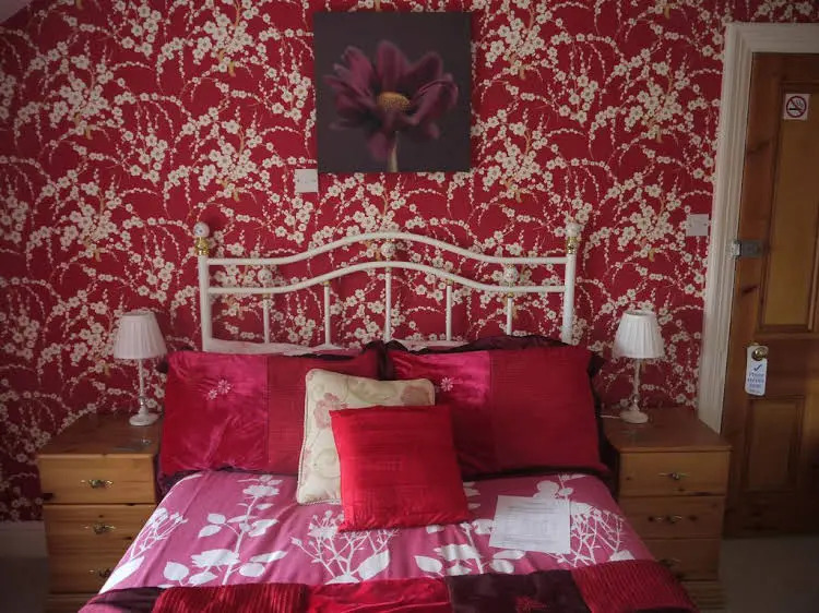 Crickleigh House