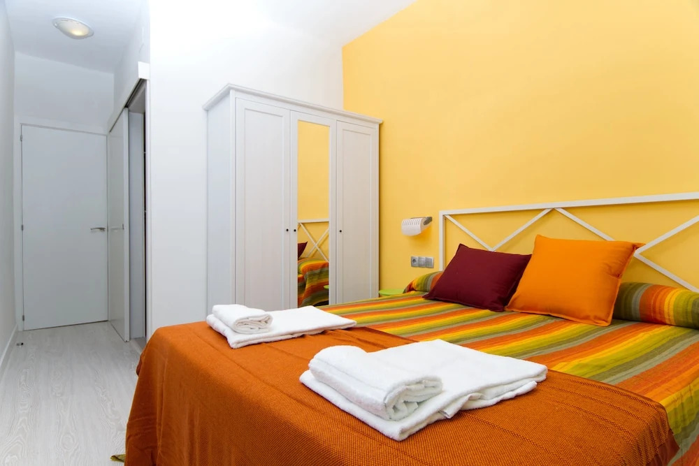 BBarcelona Modern Eixample Flat