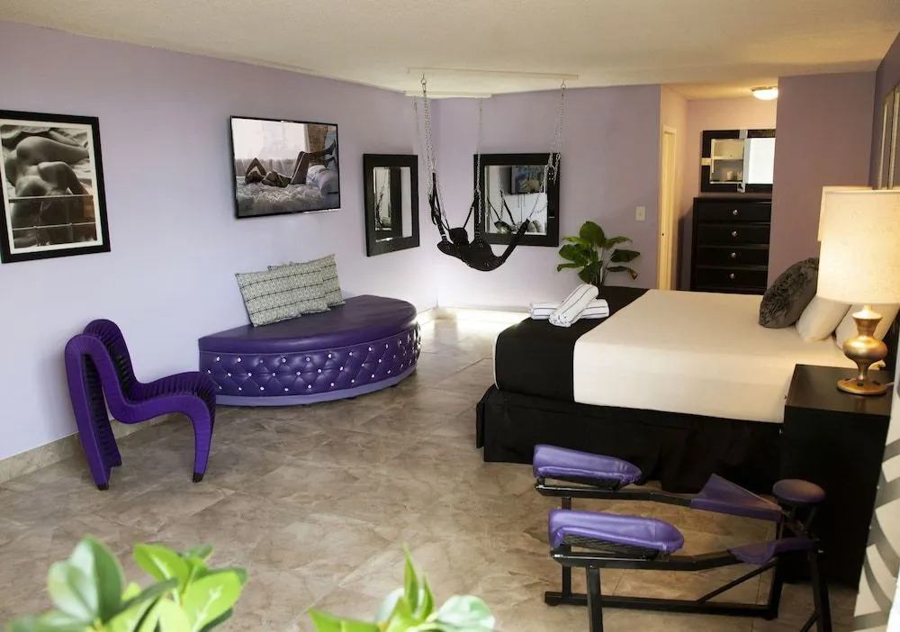 Rooftop Resort - Clothing Optional - Adult Only
