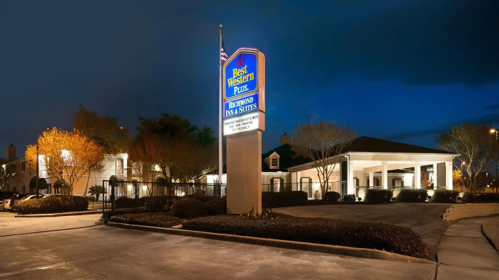 Richmond Inn & Suites-baton Rouge