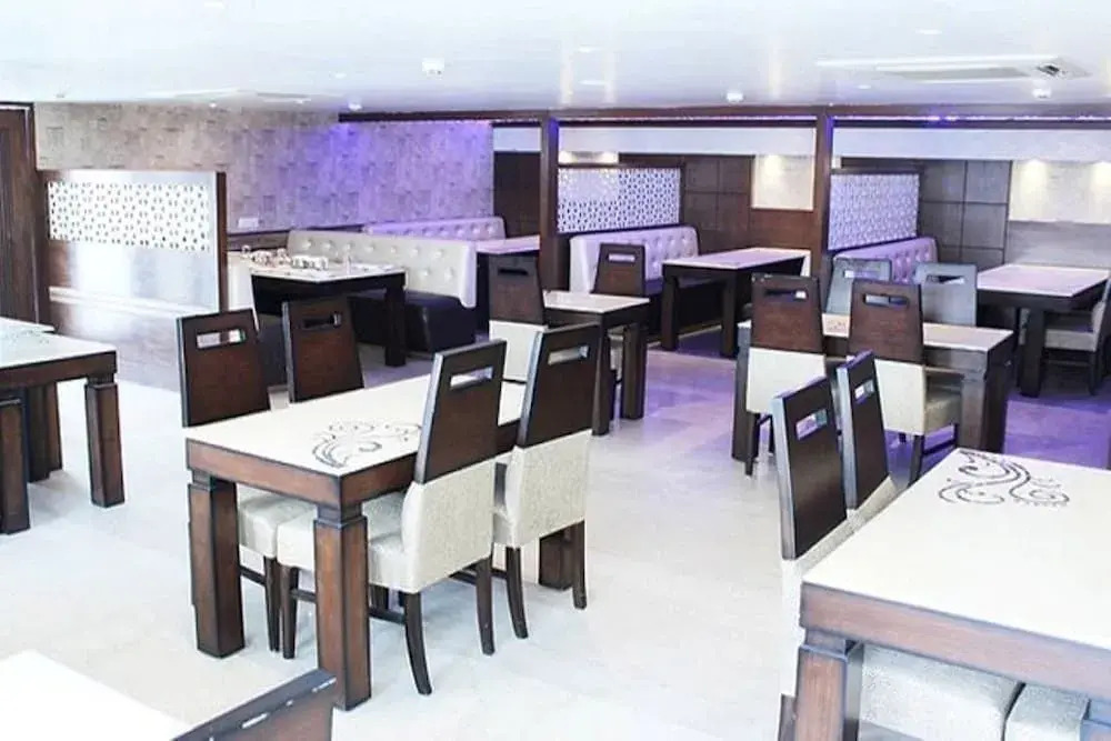 Hotel Opulence