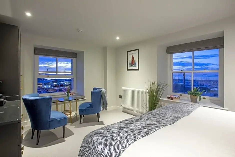 Pilgrim Suite