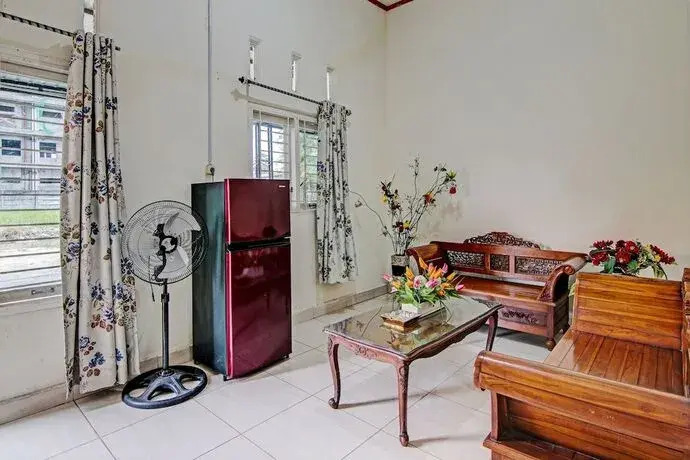 Spot on 92339 Agitha Homestay
