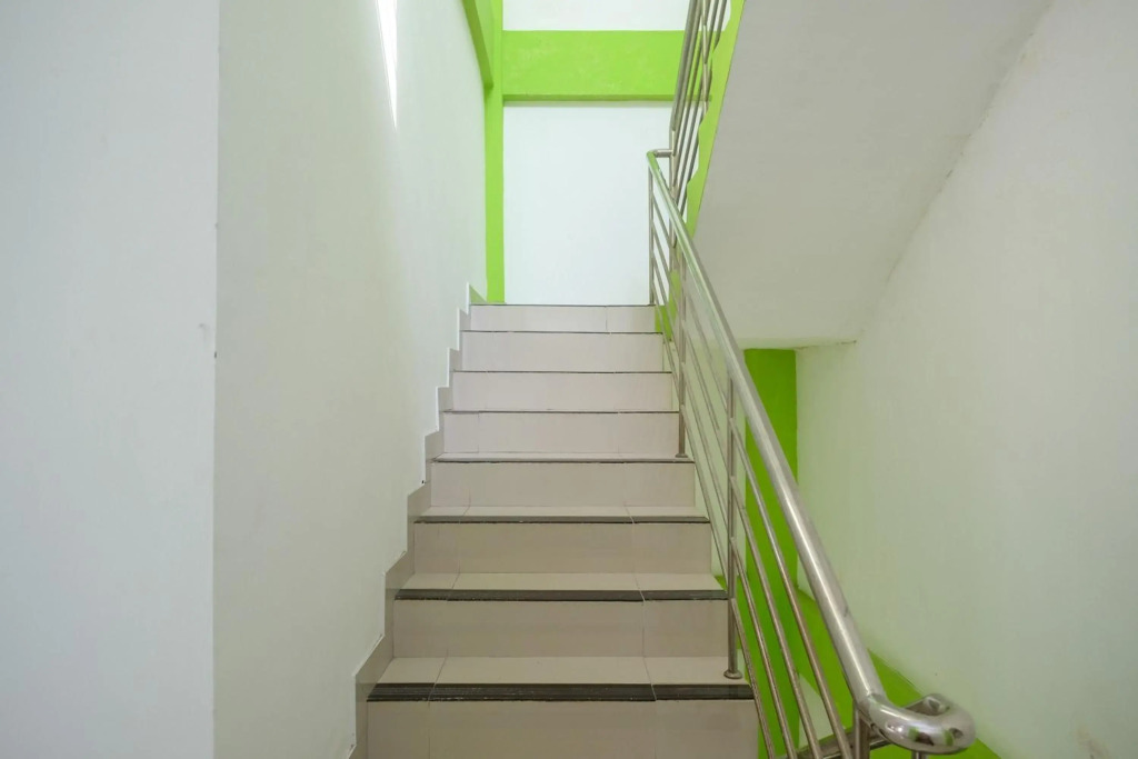 RedDoorz near Pakuwon Mall Solo Baru