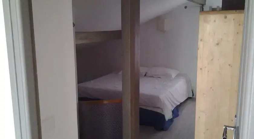 B&B Isola 2000