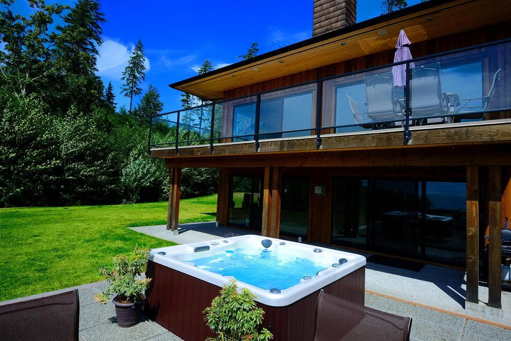 Points West Oceanfront Resort