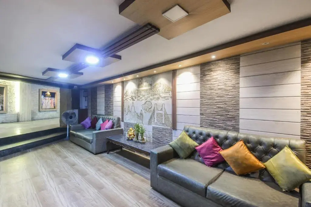 Oyo 76071 Hotel Gulshan Inn