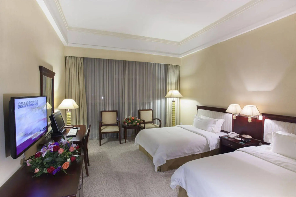 Yutong Hotel