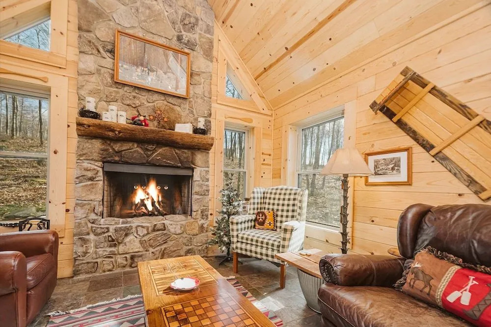 Big Log Lodge