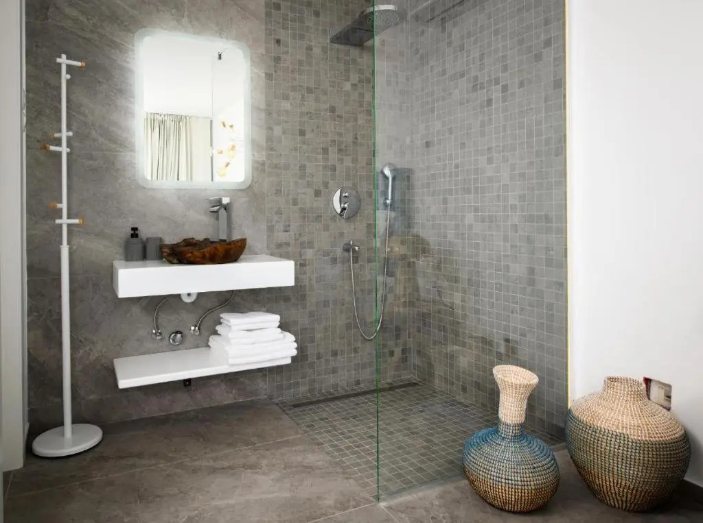 Gallery Luxury Suites & Rooms