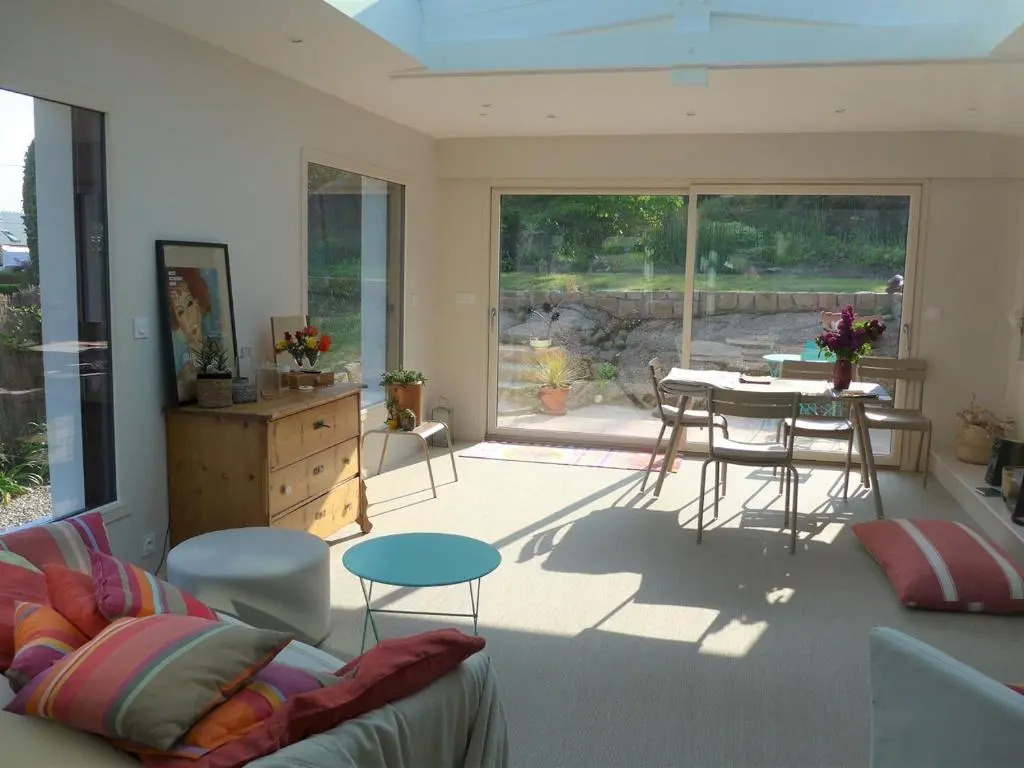 Belle Villa 4 Étoiles Avec Jardin, Wifi À 600m de la Plage À Tregastel - Ref 137