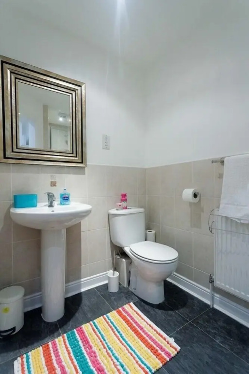 Leeds Townhouse Apartments 7 Beds in 4 Bedrooms