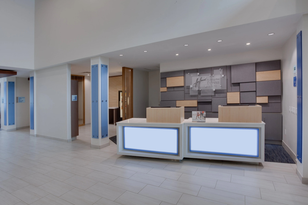 Holiday Inn Express Hotel & Suites Fort Lauderdale Airport/Cruise Port by IHG