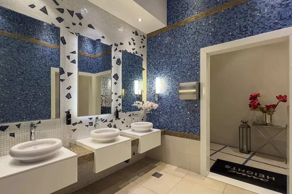Prime 2BR in Damac Heights Marina
