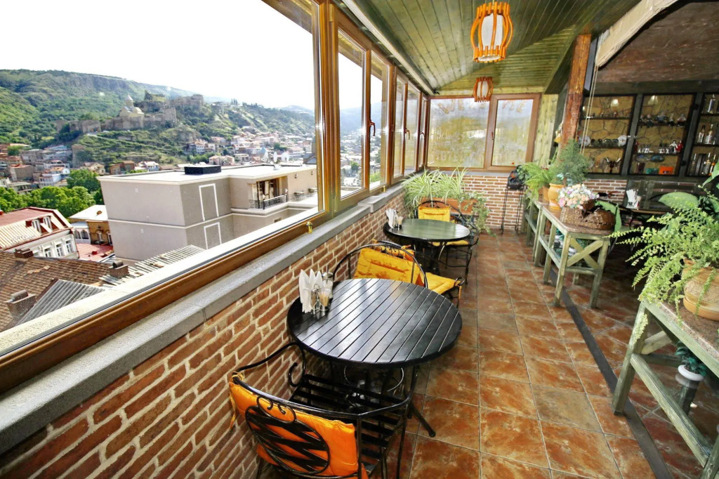 Penthouse Hotel