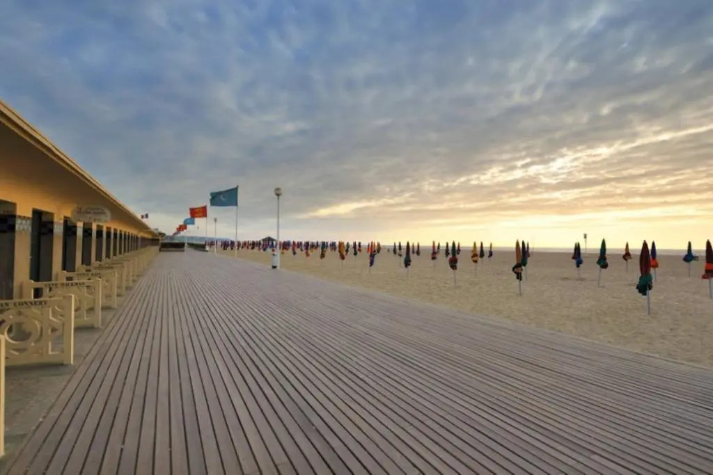 Charmant 3 Pieces Avec Jardin a 5mn de la Plage