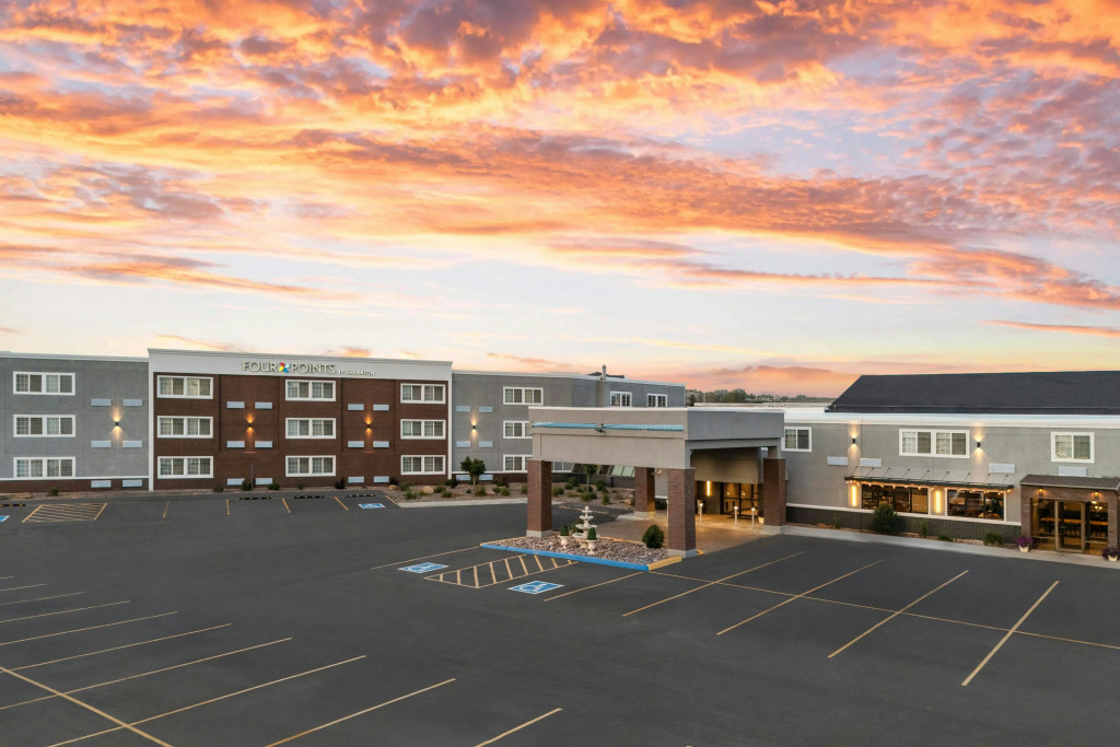 Four Points by Sheraton Rock Springs