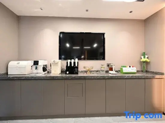 Rujia Business Hotel Beijing Huguo Temple Ping'anli Subway Station Branch