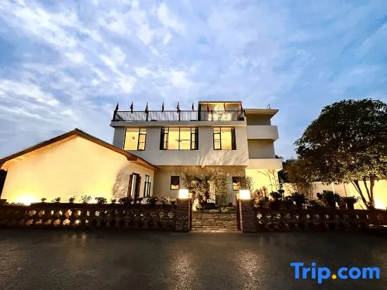 Houcun Villa