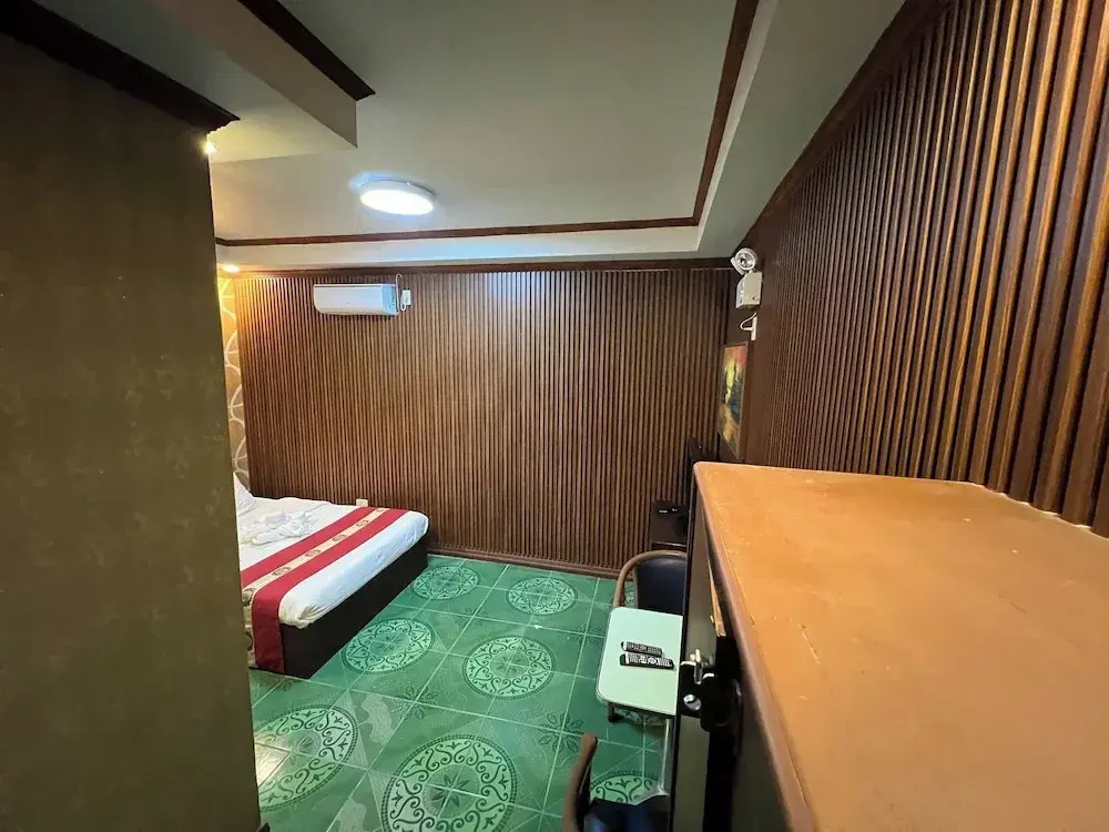 Rossa Hotel