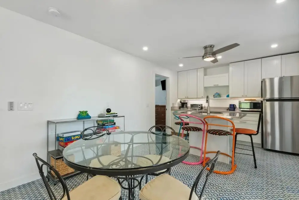 Blueberry Dunes Beach Cottage - Pet Friendly - Pool