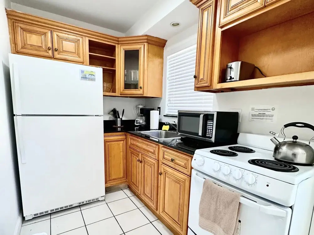 Southwinds 5 for 5 Guests -near the Beach