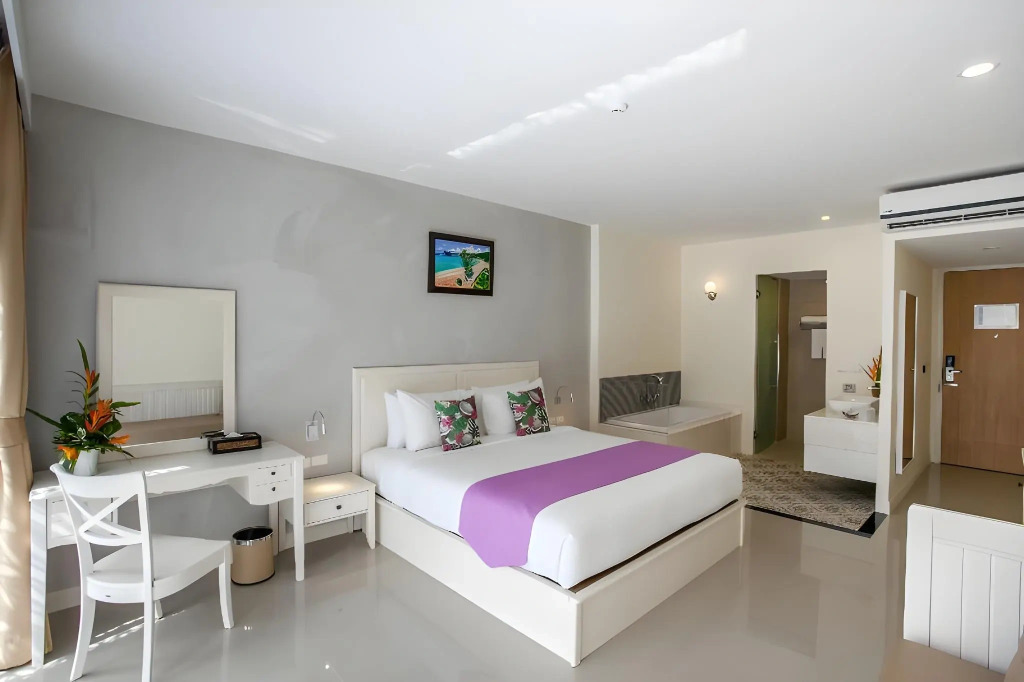 HULA HULA RESORT l truly tropical and fun wellness