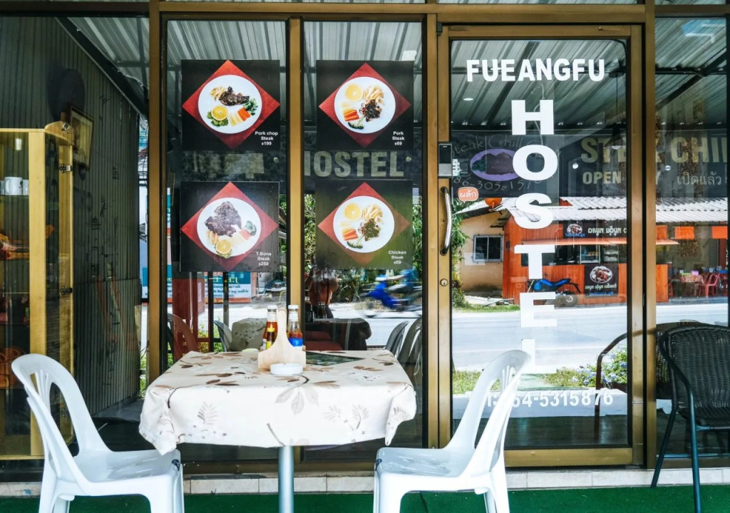 Fueangfu Home Hostel