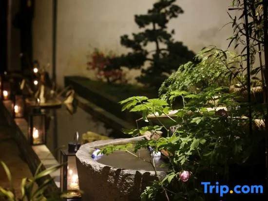 Yuzhan Hotel
