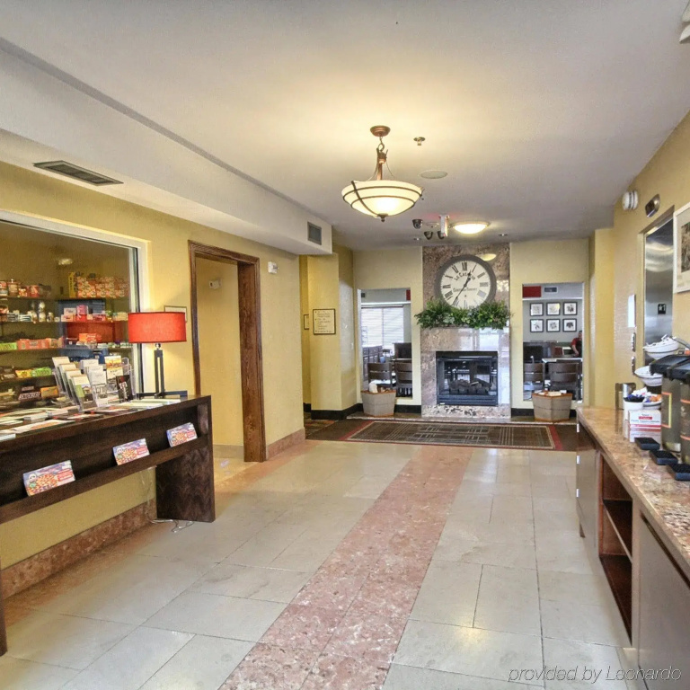 Country Inn & Suites by Radisson, Dearborn, MI
