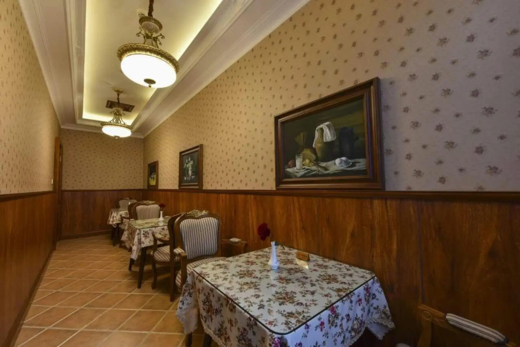 Jia Chen Business Hotel