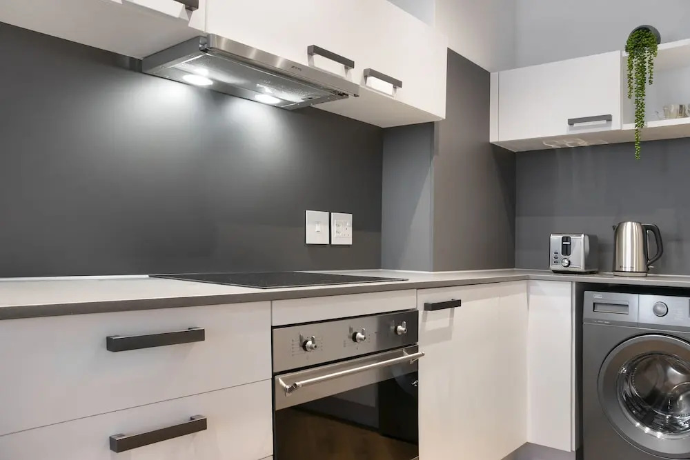 Bridgewater One 605