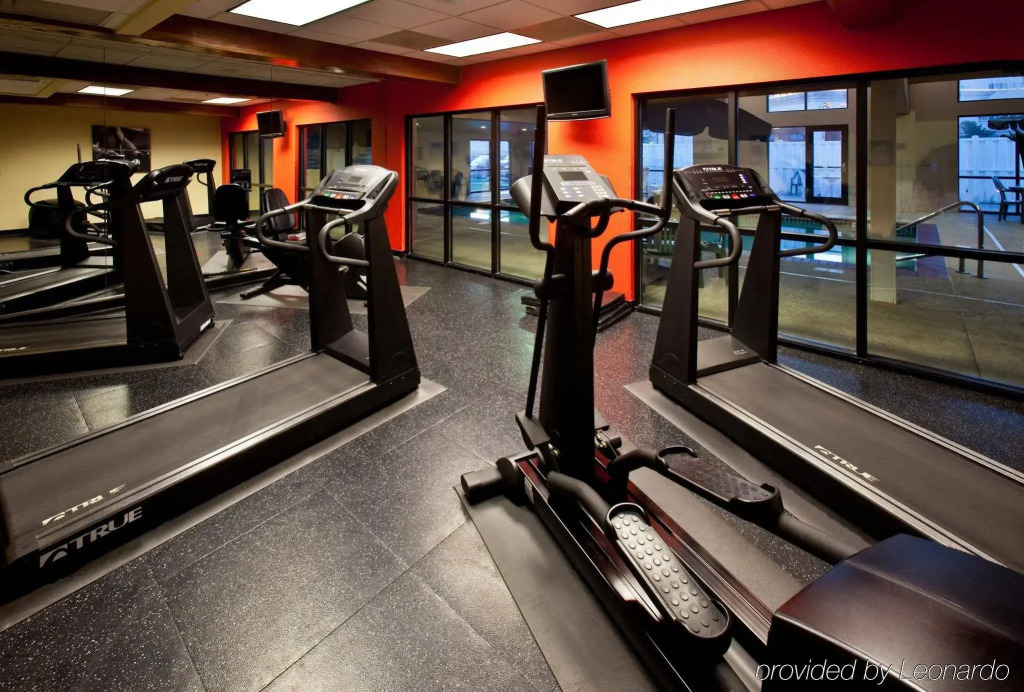 Country Inn & Suites by Radisson, Council Bluffs, IA