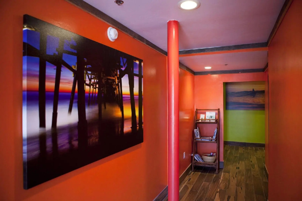 Nomads Hotel