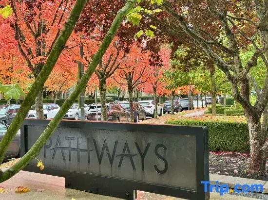 Spacious Modern 3BR Condo at UBC Quiet & Convenient