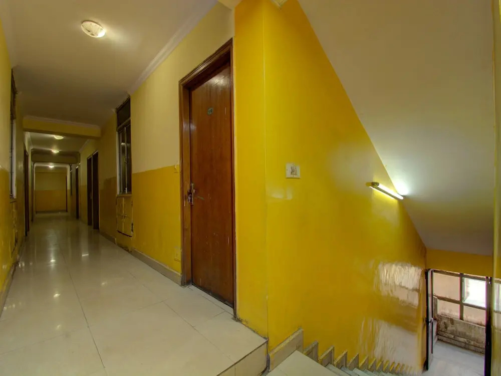 OYO 16002 Hotel Shaan
