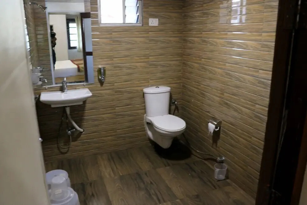 Anroute Stays116- Bade Mahadev Road