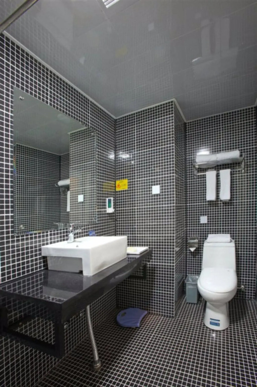 Canaan International Hotel