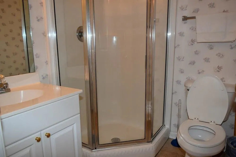 Ocean Pointe A9 - 3 Br Condo