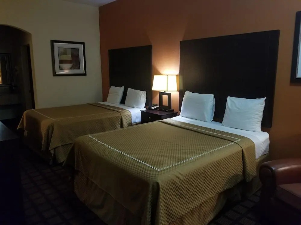 Executive Inn and Suites