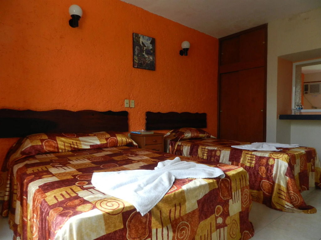 Hotel Uxulkah