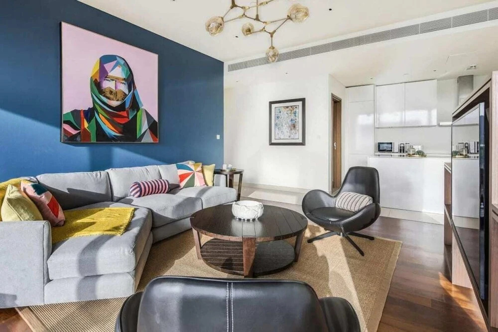 Luxurious Getaway Right Across City Walk Mall