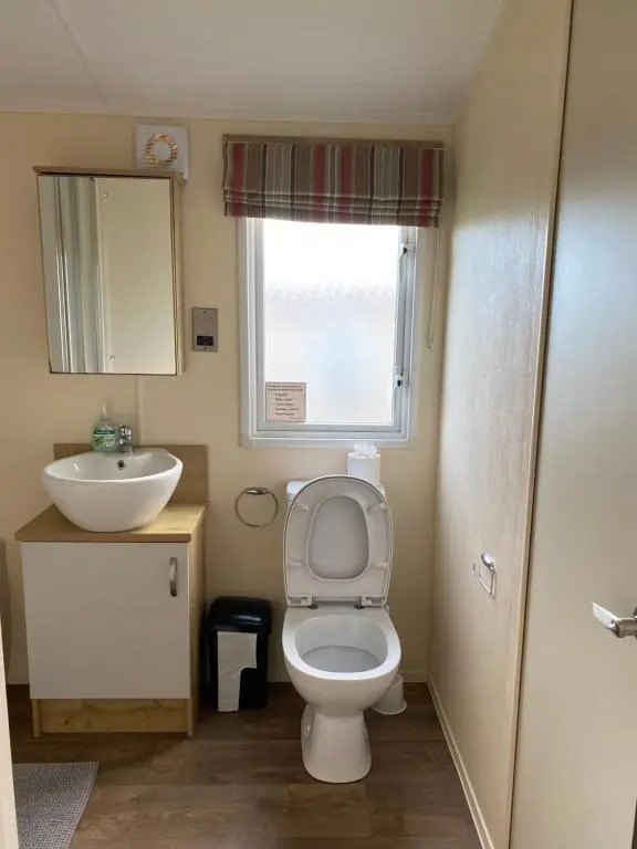 62 Solent Village