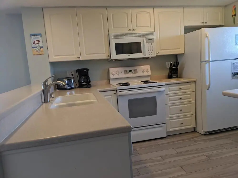 Carlos Pointe 535 2 Bedroom Condo