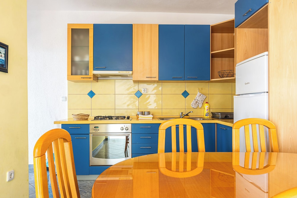 Apartments Josip II