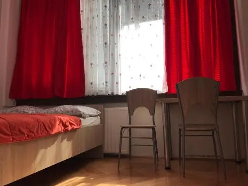 Studio apartment Sisters3