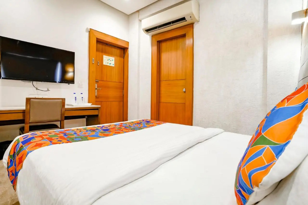 Fabhotel Kyra
