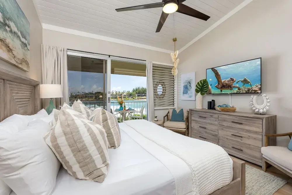 Napili Shores A202 Of Studio 1 Bedroom Condo by RedAwning