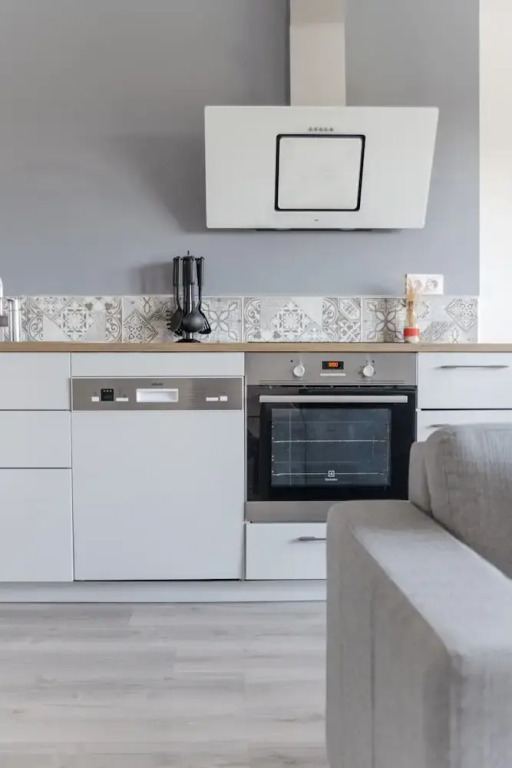 Apartment in Ploudalmezeau Near Treompan Beach